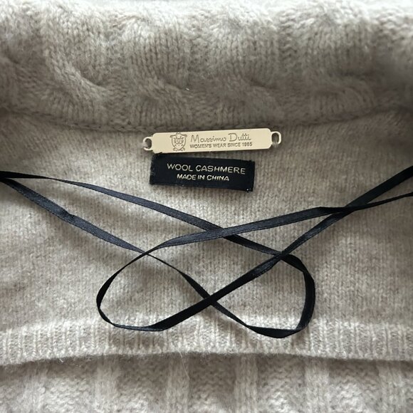 Massimo Dutti cashmere cardigan (Oatmeal) (L-XL) - Picture 4 of 6